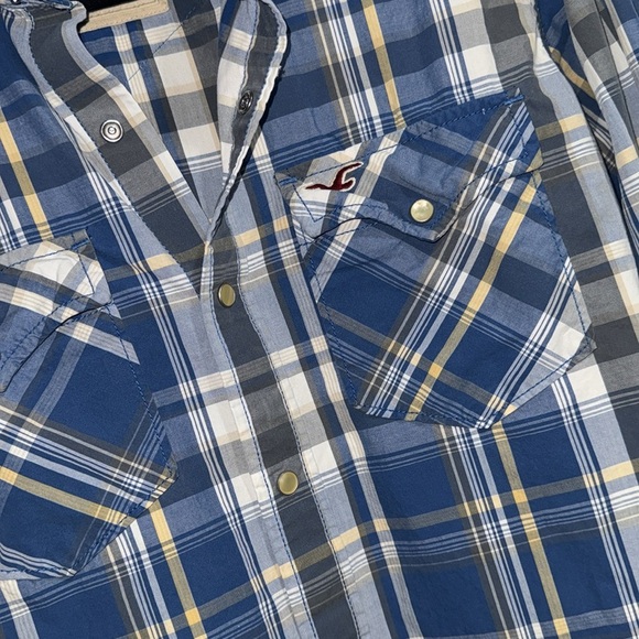 Hollister Blue and White Plaid Button Down snap Shirt large cotton - Picture 3 of 4